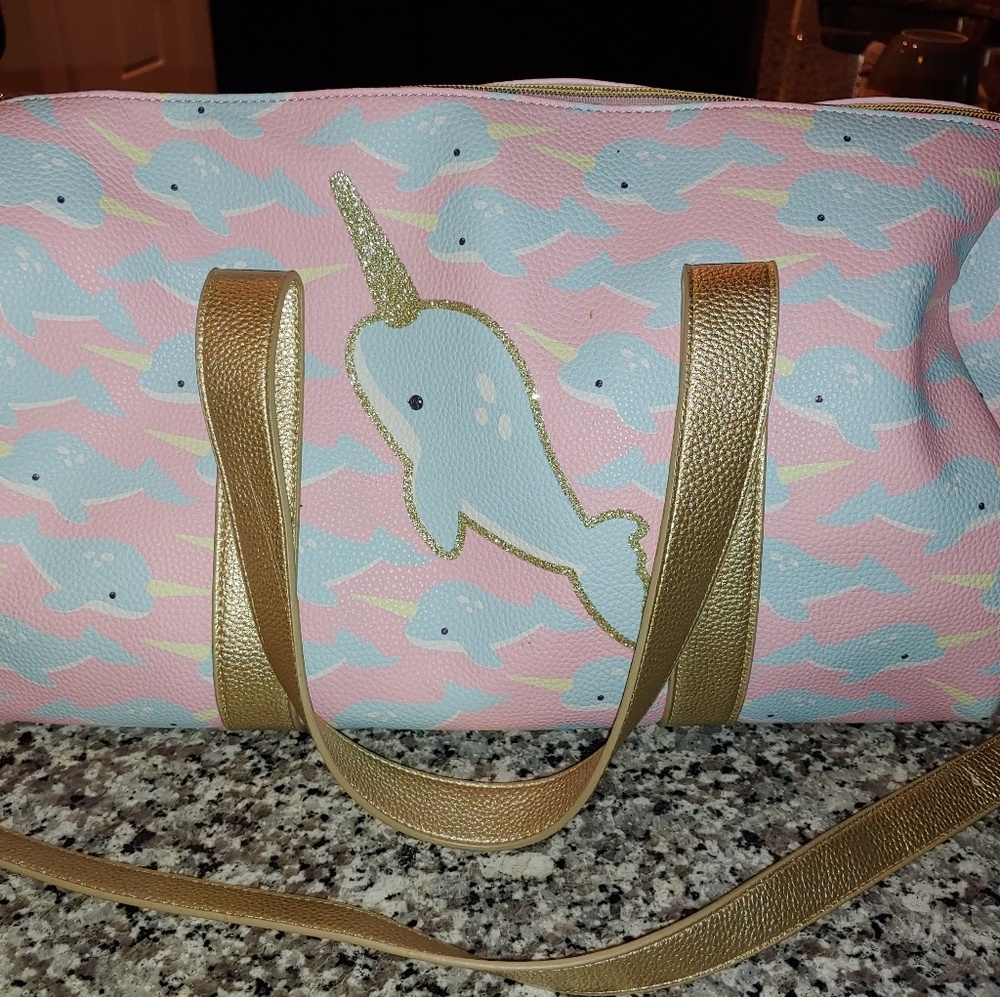 Narwhal overnight bag